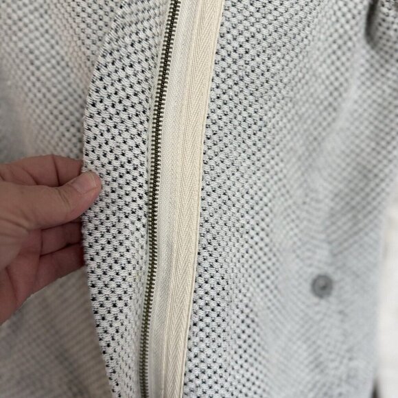 Harley Davidson Girls Ivory Gray Embroidered Asymmetrical Zip Jacket Size L - Picture 2 of 10